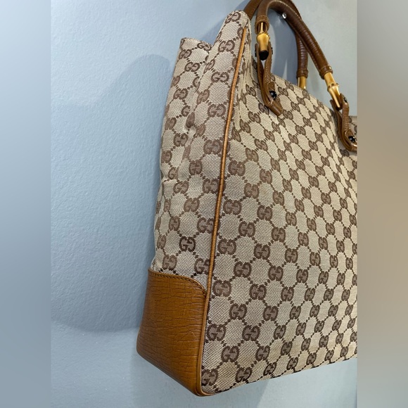 Gucci Brown/Beige GG Canvas Tote with Bamboo-Style Handles - Picture 5 of 13